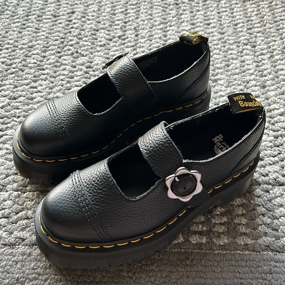 Dr. Martens Addina Flower Buckle Leather Platform Shoes in Black Size 7